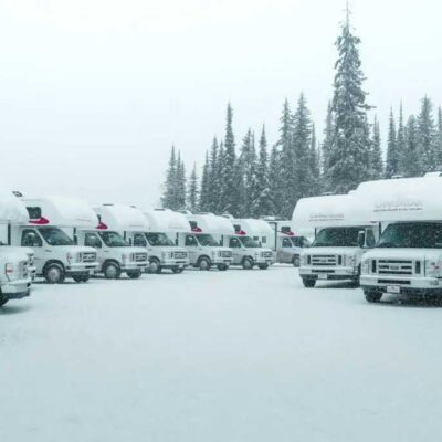 How to Store Your Trailer for Winter (Checklist)